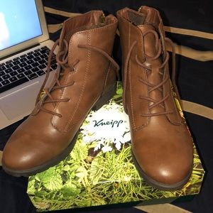Brown boots